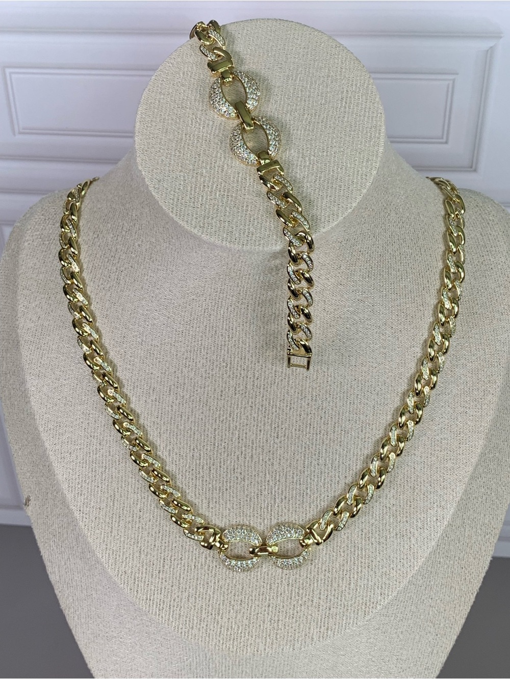 Gold-plated Cuban infinity set